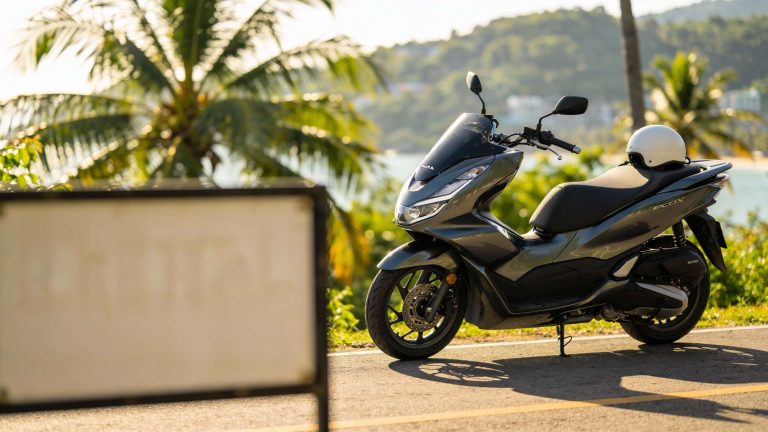 Аренда байка на Пхукете 2024-2025: Полный гид по ценам, моделям и правилам